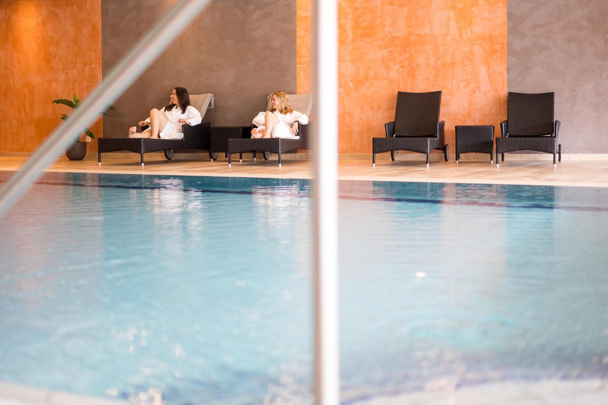 Seehotel Sued By S4Y Velden am Worthersee Bagian luar foto